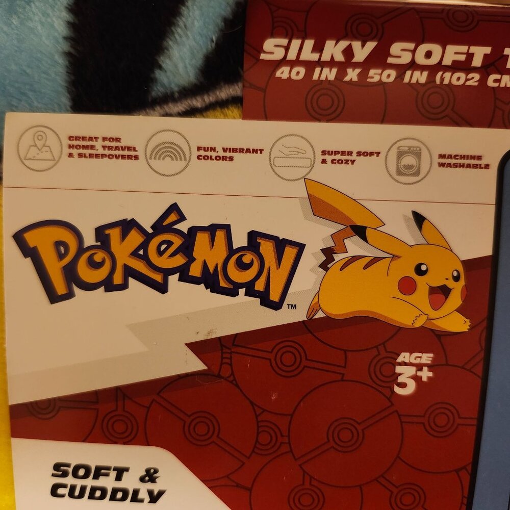 Pokémon 40" X 50" Pikachu Silky Soft Throw Blanket Machine Washable Blue Yellow - Picture 4 of 6